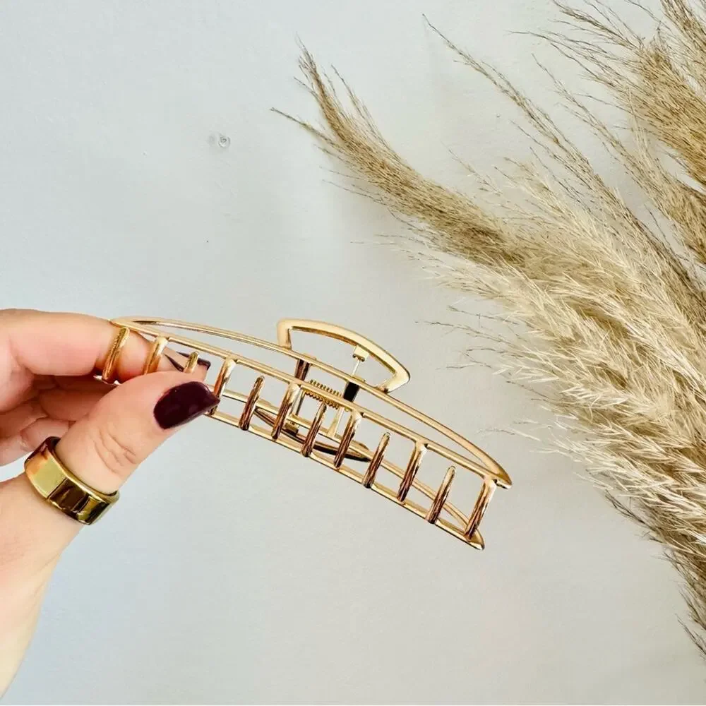 NEW ANTHROPOLOGIE Jumbo XL Crescent Moon Open Gold Metal Hair Claw Clip Set 2